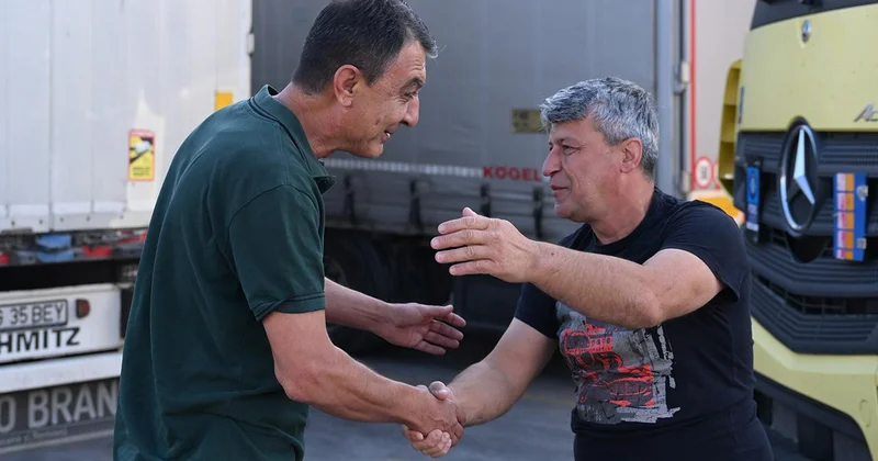 Tır şoförleri bir bayramı daha ailelerinden uzakta kutladı