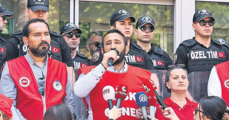 MELİH ALTINOK ‘Kürt’ diyemedikleri için ‘İzmirli değil’ diyorlar