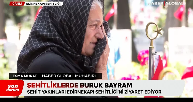 Şehit yakınları Edirnekapı Şehitliği’ni ziyaret ediyor