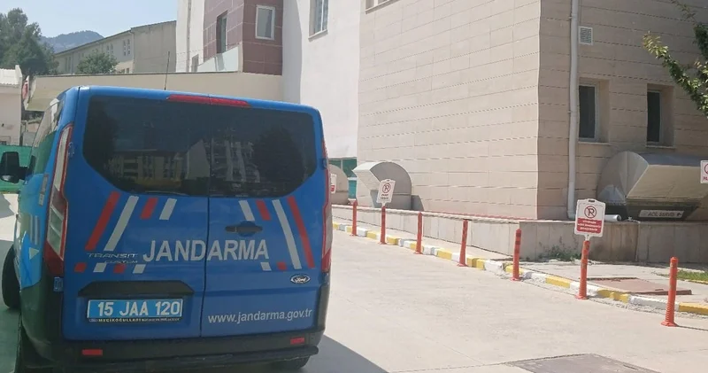 Elini kıyma makinesine kaptıran genç kız ağır yaralandı