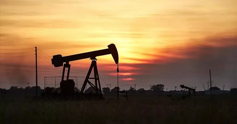 OPEC+ nın üretimi artırma hamlesiyle petrol fiyatlarının gerileyebileceği öngörülüyor