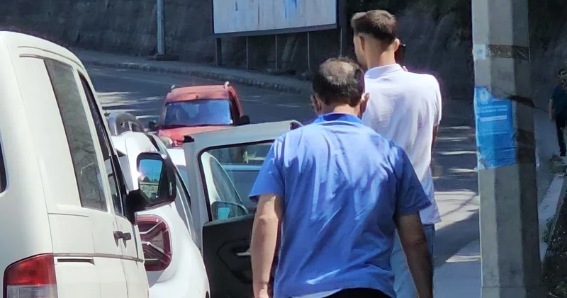 Kurban kesimi sırasında yaralanan 2 kişi hastanelik oldu