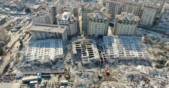Depremde 269 kişi hayatını kaybetmişti! Rönesans Rezidans davasının firari sanığı, Sırbistan da ölü bulundu