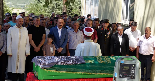Şehit annesinin son isteği yerine getirildi Isparta Haberleri