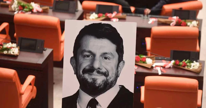 Can Atalay’dan orman yangınlarına ilişkin açıklama: Kötülüğün en büyüğü Hatay a yapılıyor