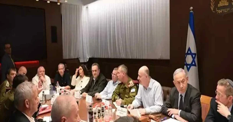 İsrail, ateşkes görüşmesi için Doha yolunda