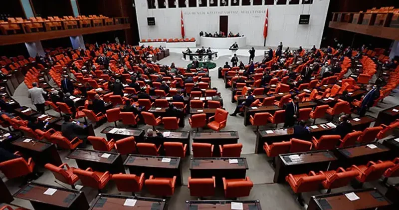 TBMM de en düşük emekli aylığının yükseltilmesine ilişkin kanun teklifi görüşülecek
