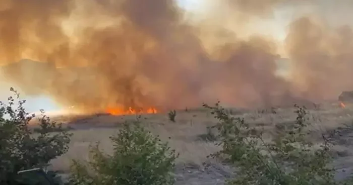 Beylikdüzü’nde yangın! Ekipler sevk edildi