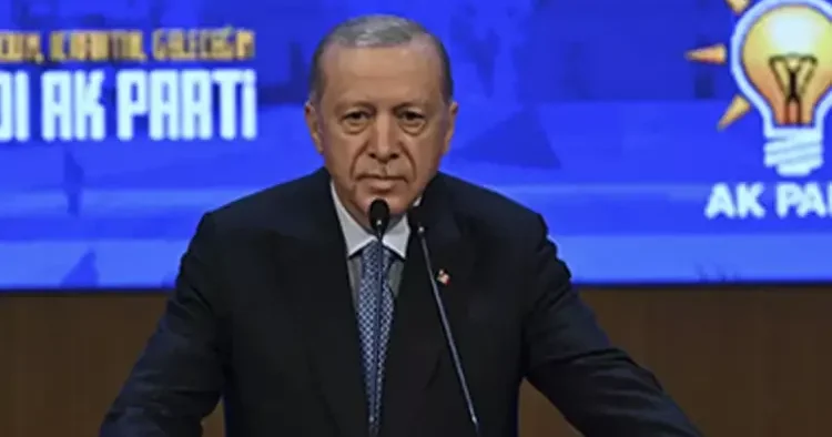 AK Parti kampa giriyor