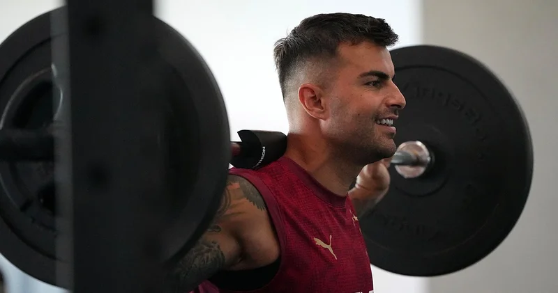 Galatasaray, yeni sezon hazırlıklarına çift idmanla devam etti