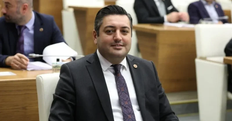 Son dakika: CHP li Meclis üyesi Burak Korkmaz gözaltına alındı