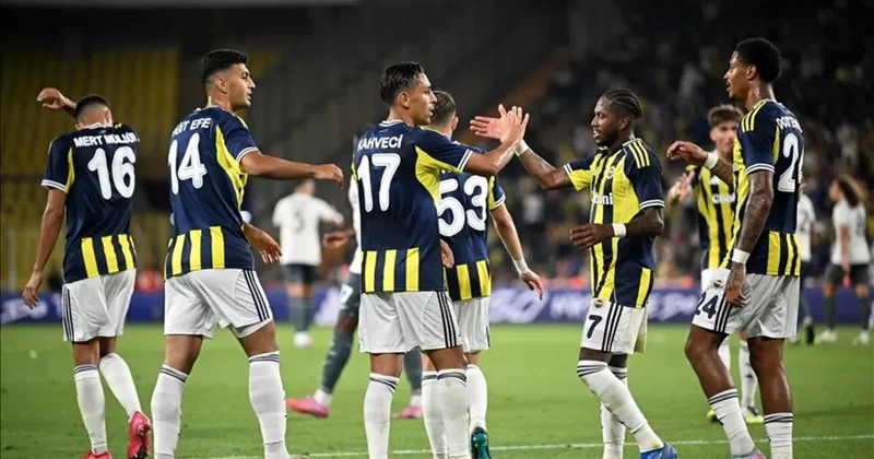 Son dakika haberi: Feyenoord Fenerbahçe CANLI Kanarya, Avrupa arenasında! Mourinho nun 11 i belli oldu...