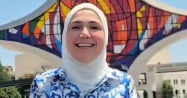 Londra dan Şam a duygulandıran dönüş: Suriyeli kadın vatanına kavuşmanın anlarını belgeledi VİDEO İZLE