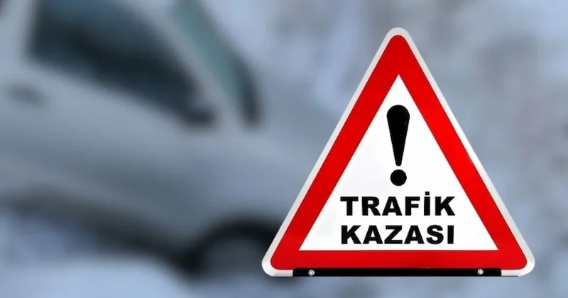 Feci kaza! Araç şarampole devrildi, 4 ü ağır 7 kişi yaralandı Sözcü Gazetesi