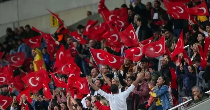 Milli maç Malatya da: 5 bin bayrak 2 bin forma dağıtılacak