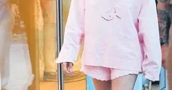 MEVLÜT TEZEL Jennifer Lopez’i içeri almayan güvenlikçi