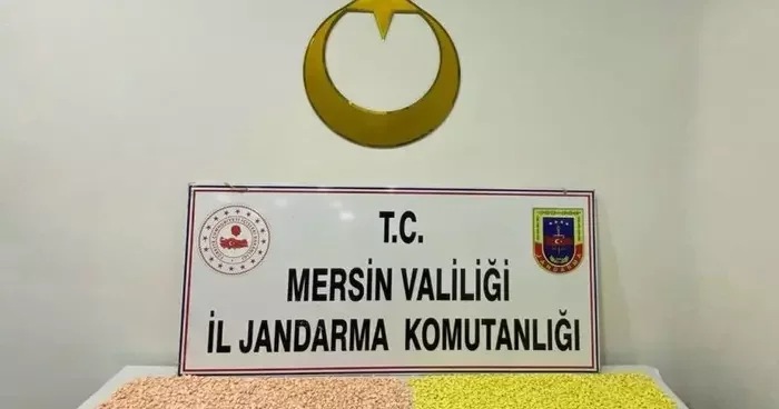 Mersin de 18 bin 400 adet uyuşturucu hap ele geçirildi