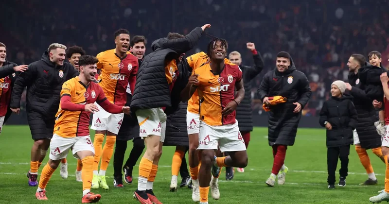 Galatasaray ın eski yıldızı kara kara düşünüyor: 1,5 aydır takım bulamadı