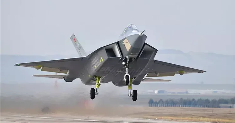 Newsweek KAAN ı yazdı: F 35 in rakibi
