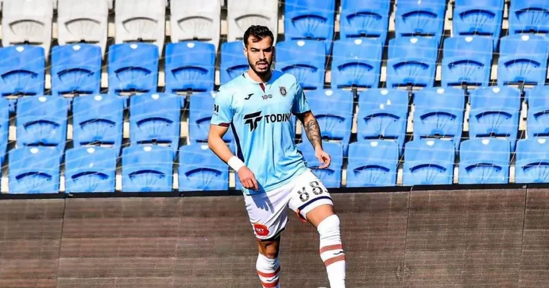 Süper Lig kadrosuna bir ekleme daha! Başakşehir den 1. Lig e gitti