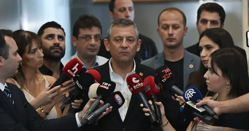 Özgür Özel: Kayyum atanırsa 6 gün dayanır