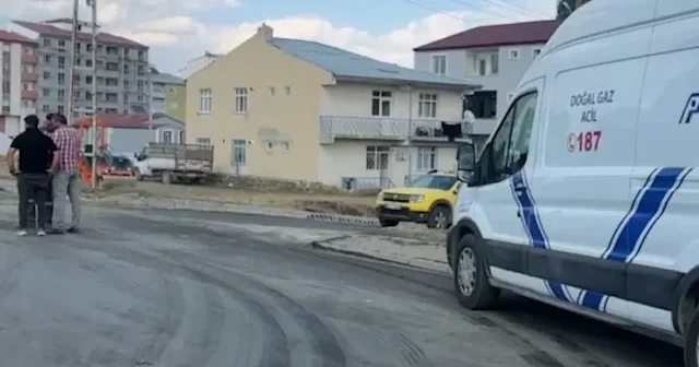 Erzurum da gaz sızıntısı şüphesiyle mahalle tahliye edildi VİDEO İZLE