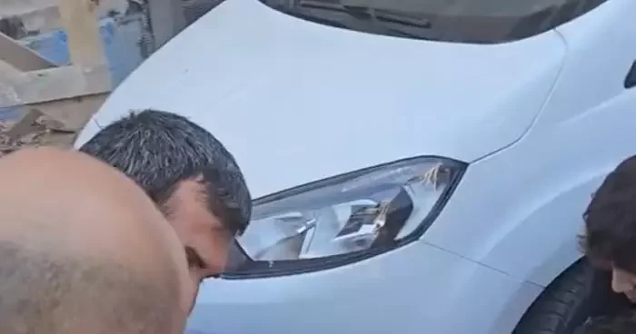 Kafasına inşaattan tuğla düşen şahıs yaralandı