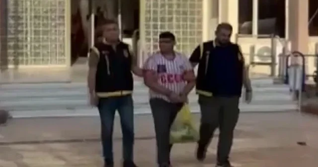 Yakalanan cezaevi firarisini annesi doğru ağabeyinin yanına diyerek uğurladı VİDEO İZLE