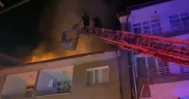 Kırıkkale de 3 katlı apartmandaki yangın söndürüldü Kırıkkale Haberleri