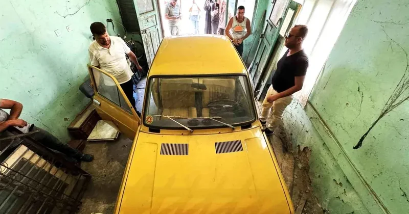 Yarım asırdır garajda saklıyordu: 725 bin liraya sattı, görenler gözlerine inanamadı