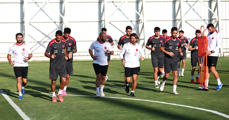 Bizim Çocuklar, İspanya hazırlıklarına başladı Futbol Haberleri