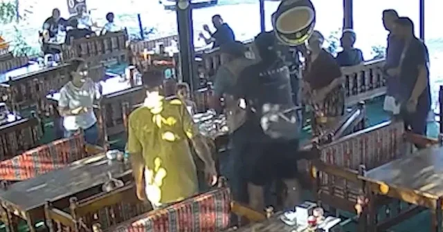 Aydın da nefes borusuna zeytin çekirdeği kaçan yaşlı adam Heimlich manevrasıyla kurtarıldı VİDEO İZLE