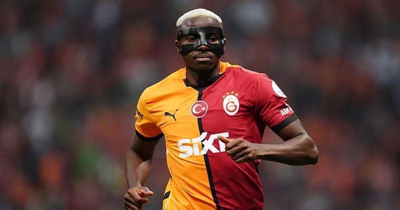 Victor Osimhen milli maçta sakatlandı: Oyuna devam edemedi