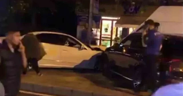 Ataşehir’de trafik kazası: Altı kişi yaralandı Gündem Haberleri