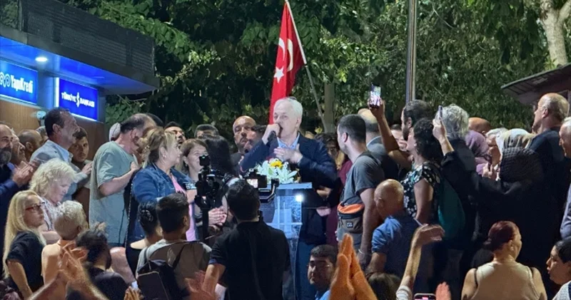 Tahliye edilen Beykoz Belediye Başkanı Köseler, Beykozlularla buluştu: Ön yargılı yaklaşmayın, dedikodulara inanmayın; tutukluyken oynanan konuyu ezberledim