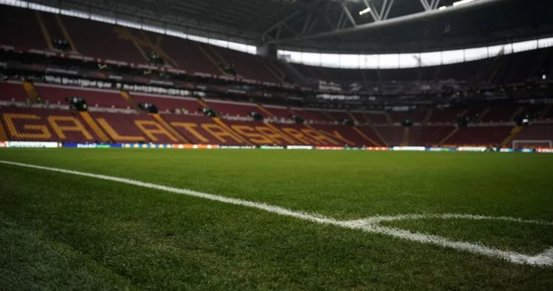 Galatasaray dan zemin açıklaması: Kısa süre içinde yeşil görüntüsüne kavuşacak Galatasaray Haberleri