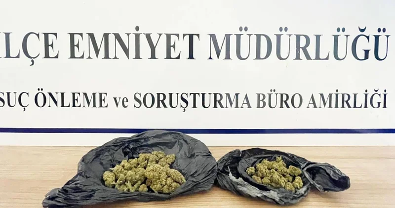 O suçtan kesinleşmiş hapsi olduğu halde aracından çıktı