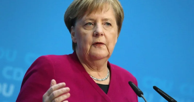 Angela Merkel yaptığı açıklamayla şoke etti: Ukrayna daki savaşta kısmen sorumlu olduğunu düşündüğü ülkeleri sıraladı