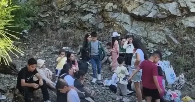Sahil Güvenlik ve emniyet Fethiye de 65 düzensiz göçmeni yakaladı Gündem Haberleri