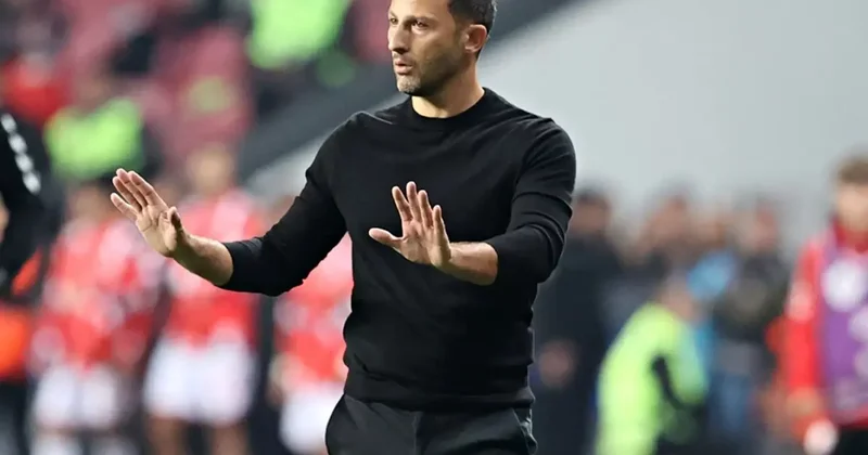 Domenico Tedesco: Bir puandan mutlu olmamız gerekiyor