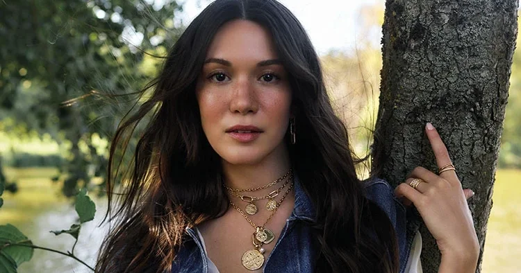 Hazal Subaşı: Mutlu ilişki hafif hissettirir