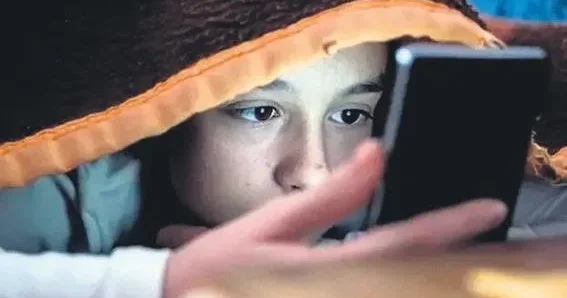 MEVLÜT TEZEL TikTok’un ‘kısıtlı mod’u bile kısıtlamıyor