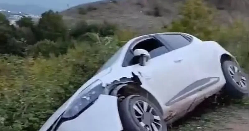 Kontrolden çıkan otomobil uçurumun eşiğinde durdu!