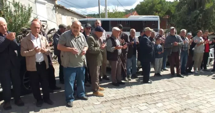 Yer: Balıkesir! Zeytin üreticileri yağmur duasına çıktı