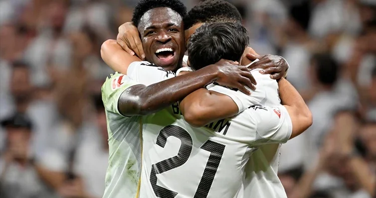 La Liga ve Premier Lig de zirve değişti!
