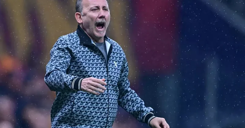Sergen Yalçın dan futbolculara sert uyarı