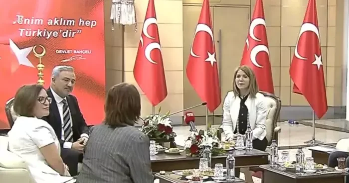 Genel merkezlerde bayramlaşma trafiği: AK Parti, MHP, DEM Parti...