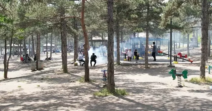 Ankaralılar Kurban Bayramı nda Mavi Göl’e akın etti