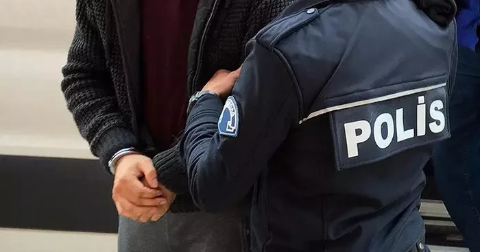 Rüşvet iddiasıyla soruşturma başlatıldı, gassal tutuklandı
