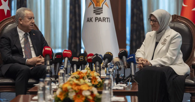 AKP ve MHP bayramda buluştu, bir ağızdan Özgür Özel i hedef aldı